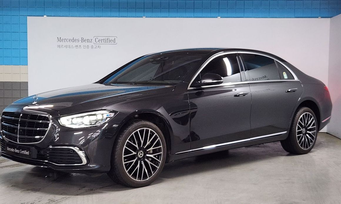 Mercedes-Benz S-Class 2024