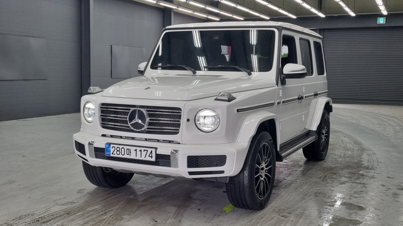 Mercedes-Benz G-Class 2024