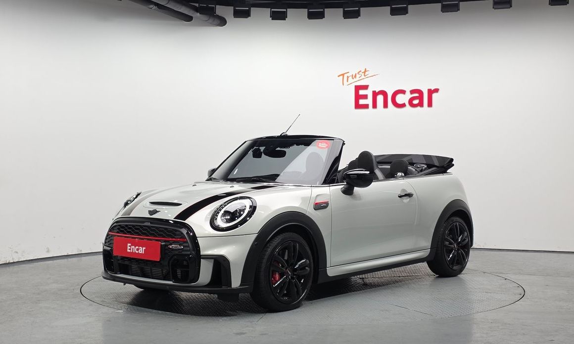 Mini Cooper Convertible 2023
