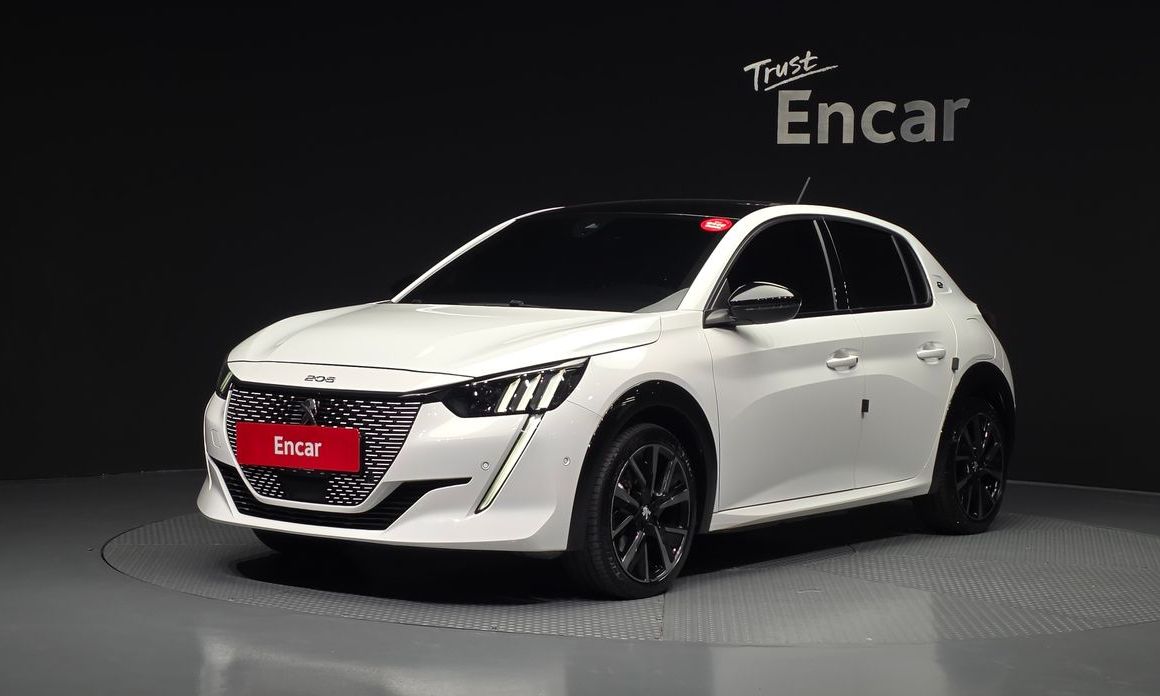 Peugeot 208 2023