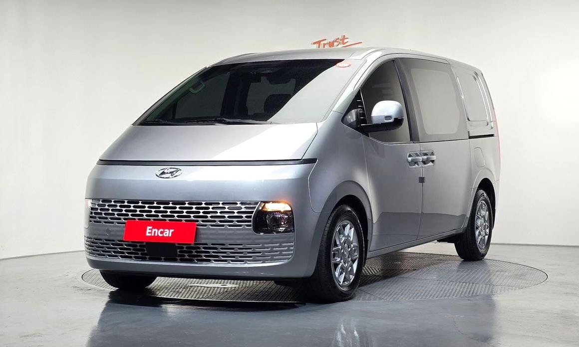 Hyundai Staria 2023