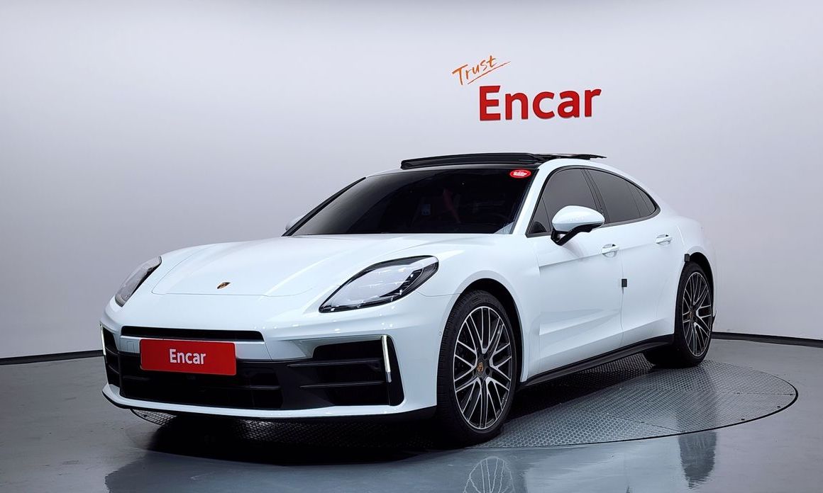 Porsche Panamera 2024