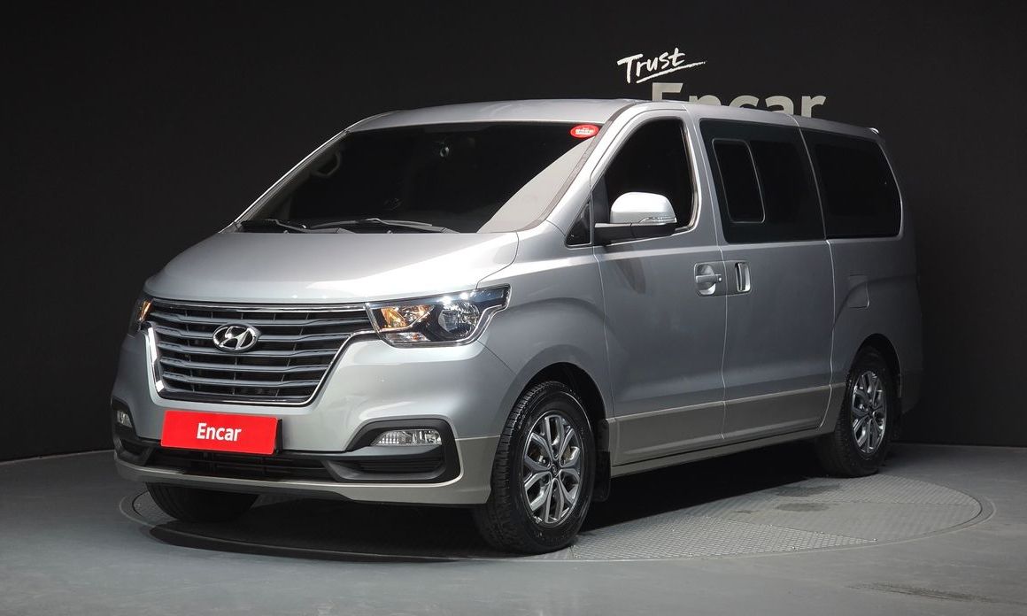 Hyundai Starex 2019