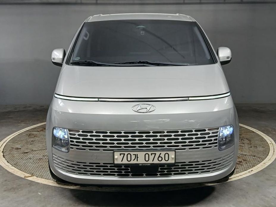 Hyundai Staria 2022