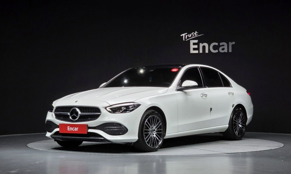 Mercedes-Benz C-Class 2022