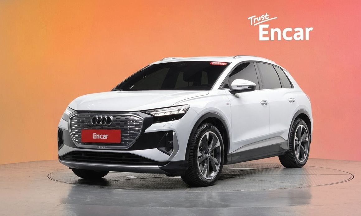 Audi Q4 e-tron 2023