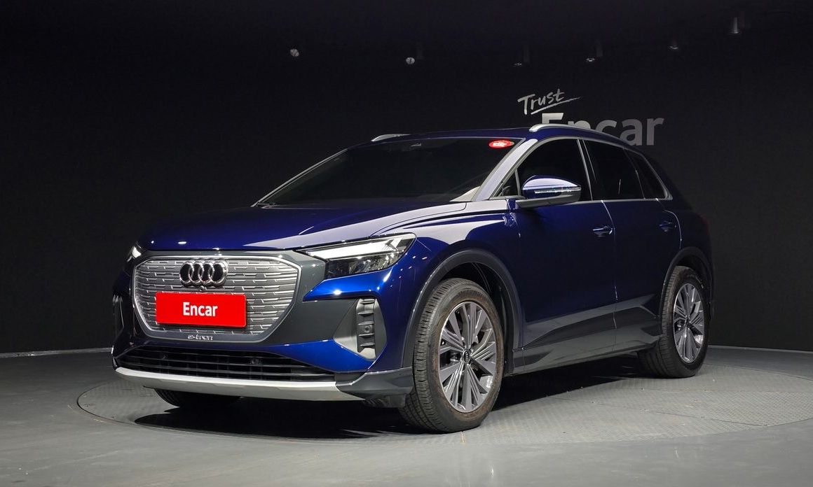 Audi Q4 e-tron 2025