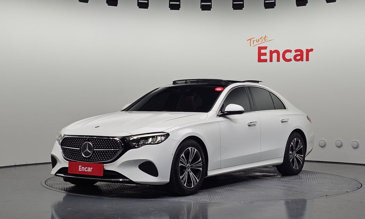 Mercedes-Benz E-Class 2025