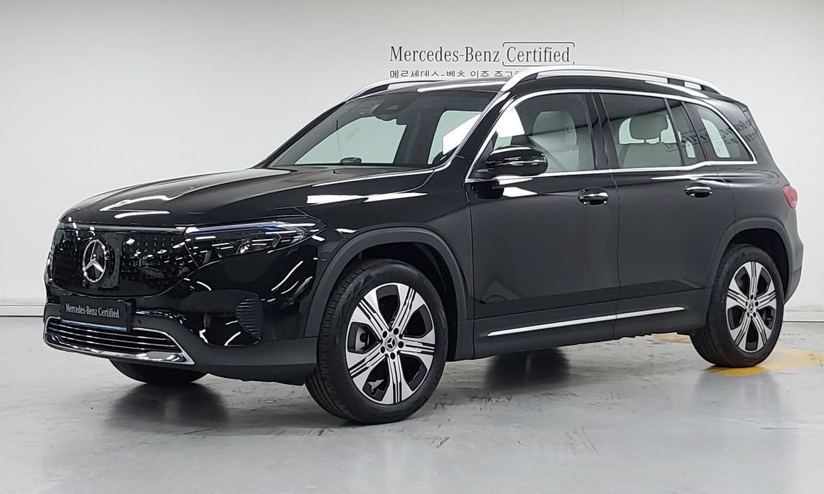 Mercedes-Benz EQB 2026