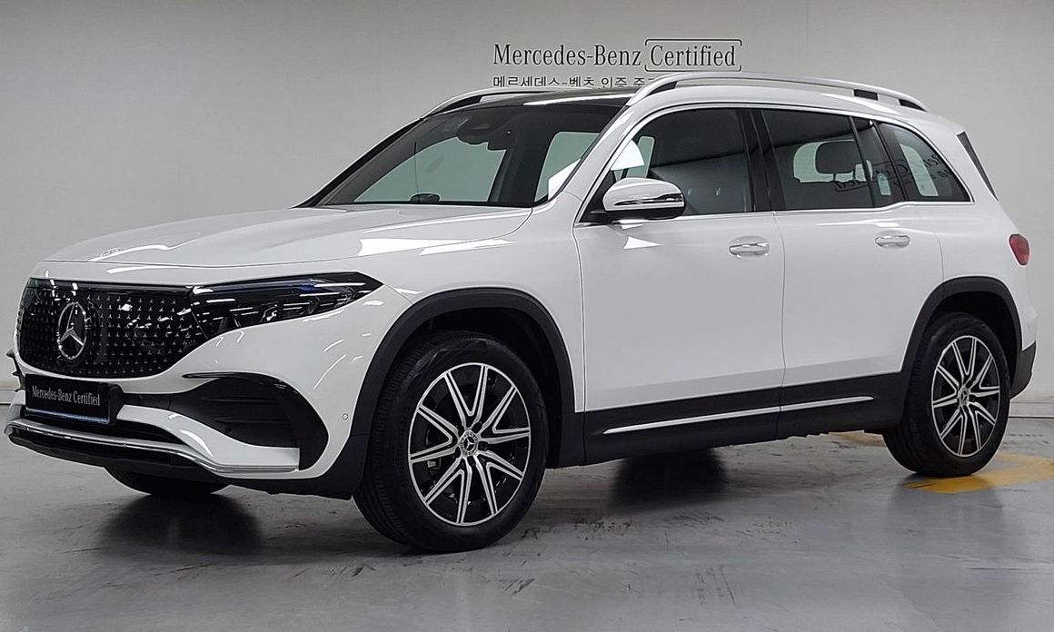 Mercedes-Benz EQB 2026
