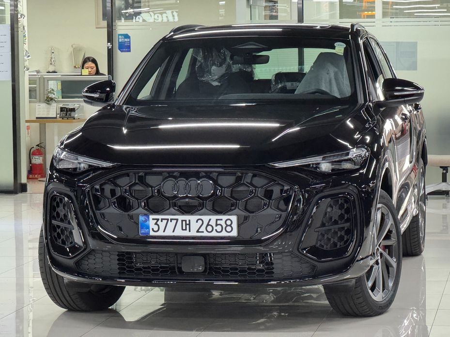 Audi Q5 2025