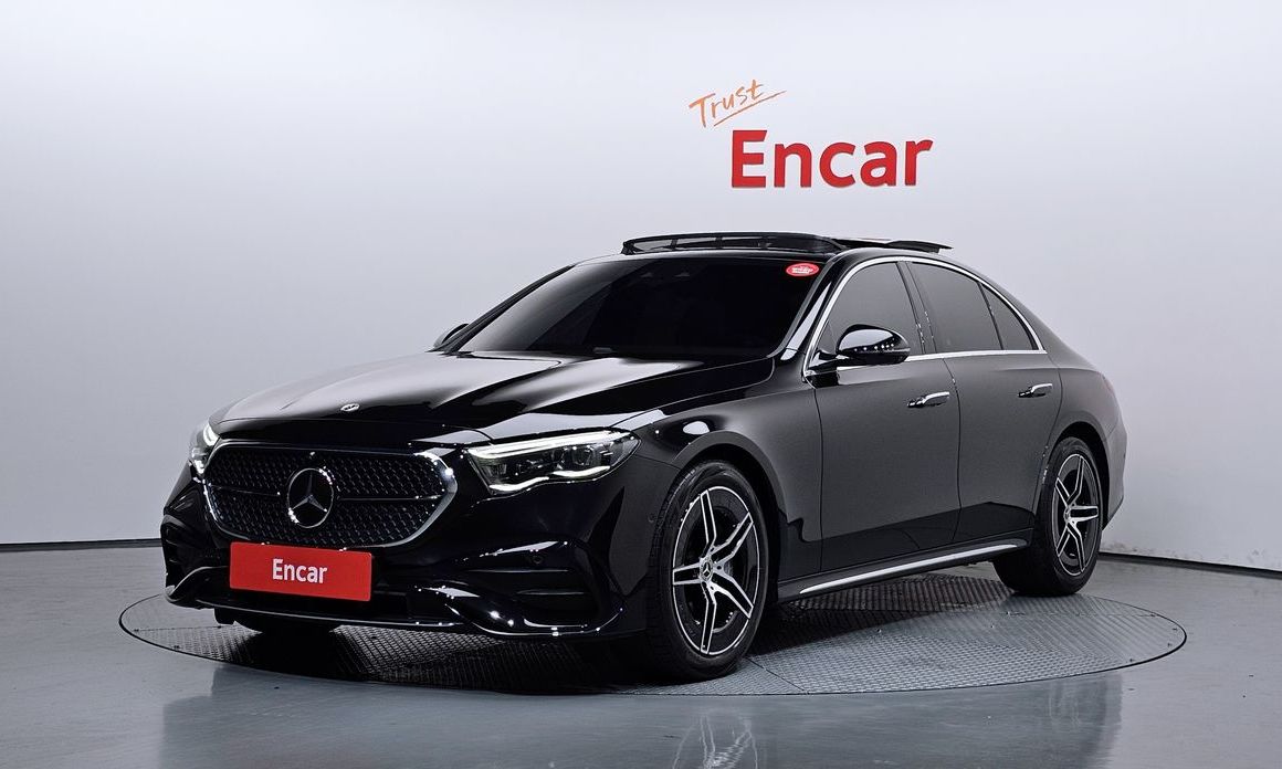 Mercedes-Benz E-Class 2025