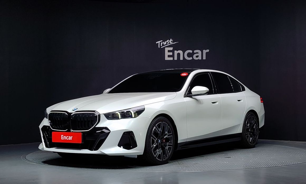 BMW 5-Series 2026