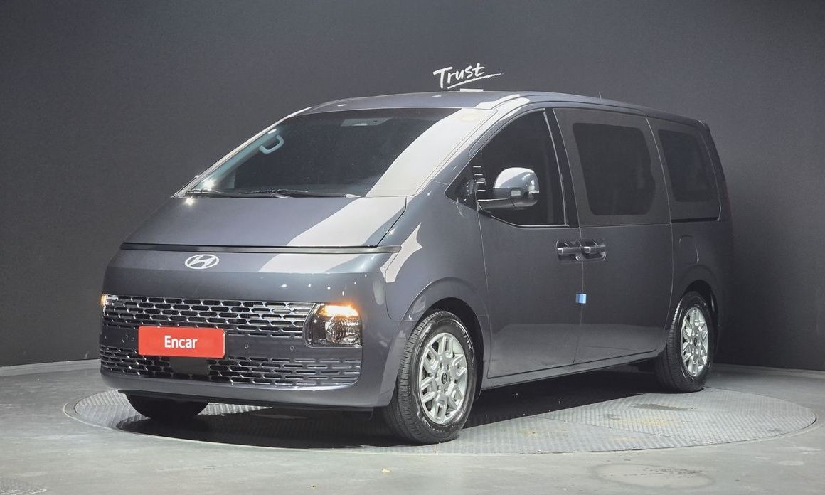 Hyundai Staria 2025