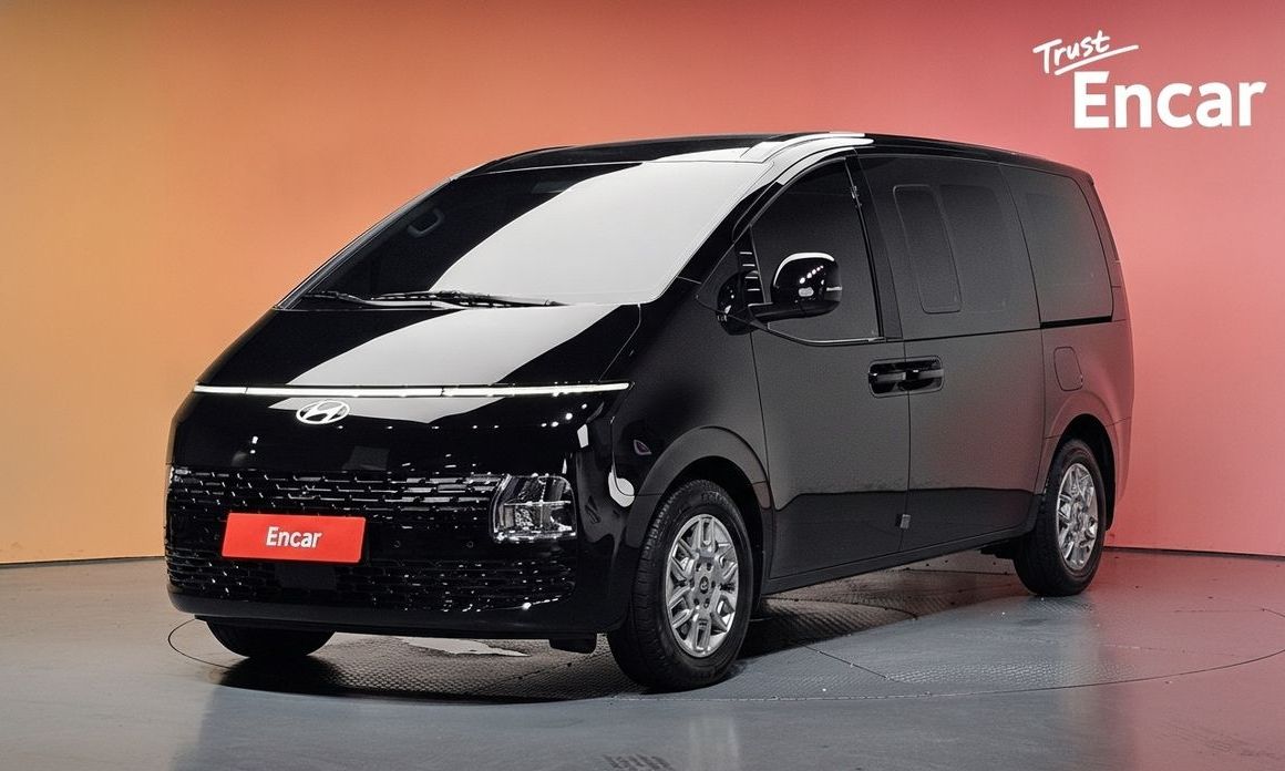 Hyundai Staria 2025