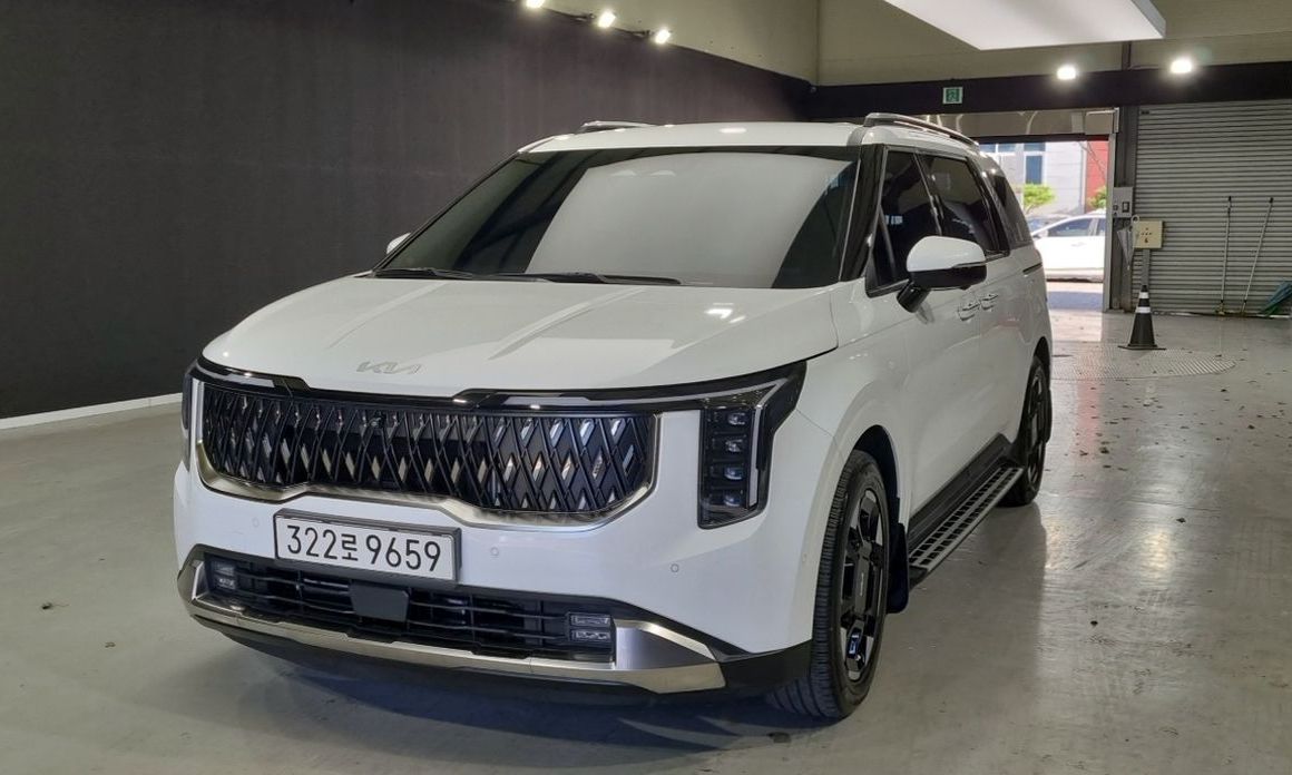 Kia Canival 2024