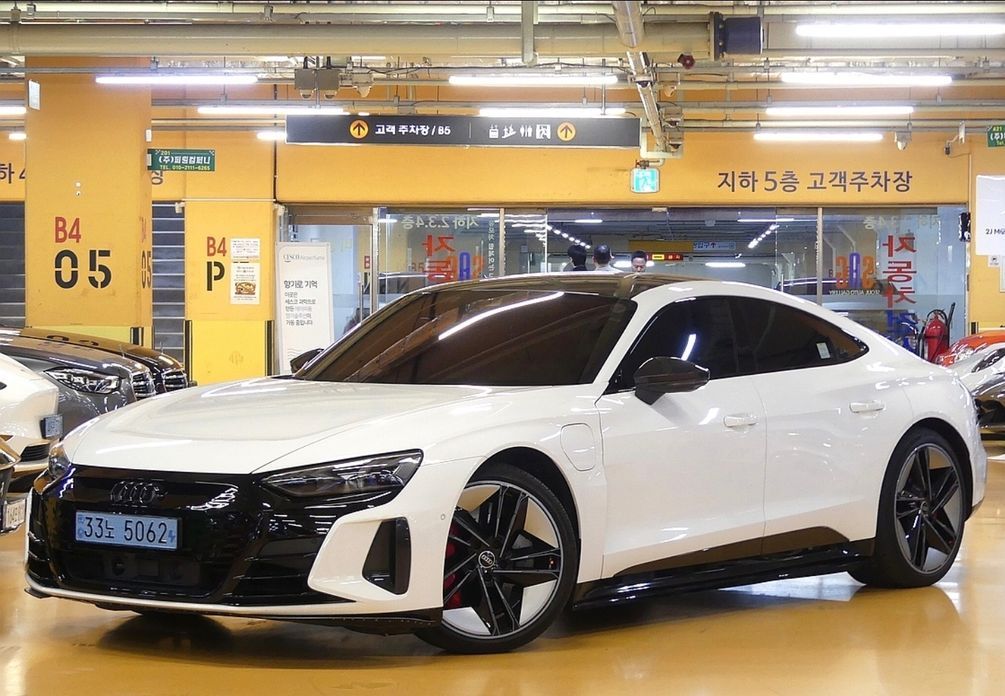 Audi RS e-tron GT 2022