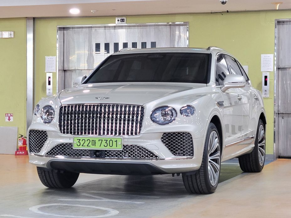 Bentley Bentayga 2026