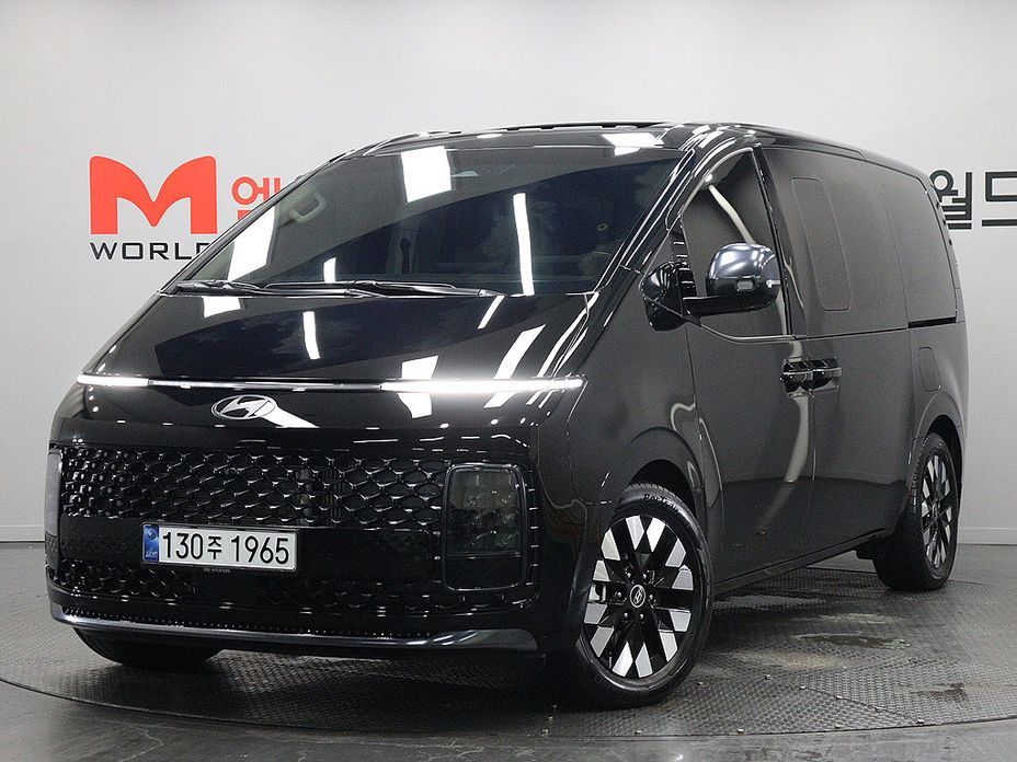 Hyundai Staria 2025