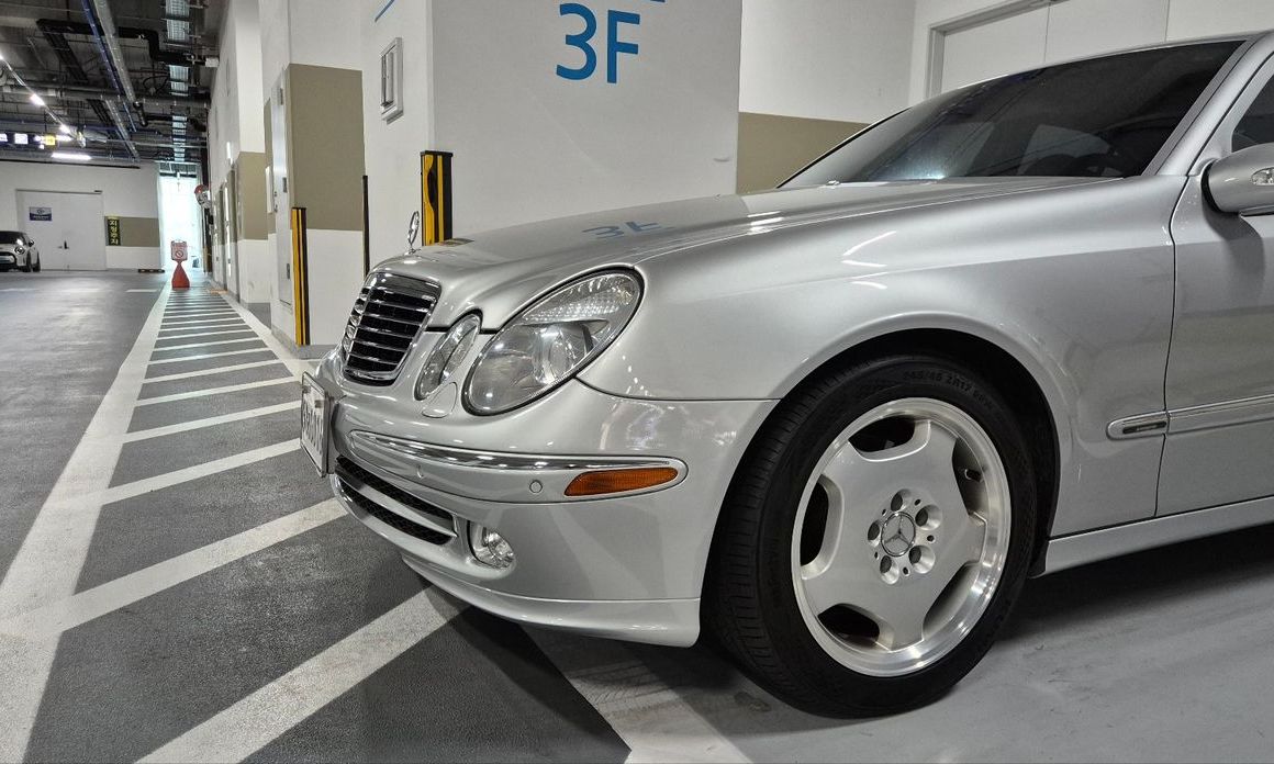 Mercedes-Benz E-Class 2003