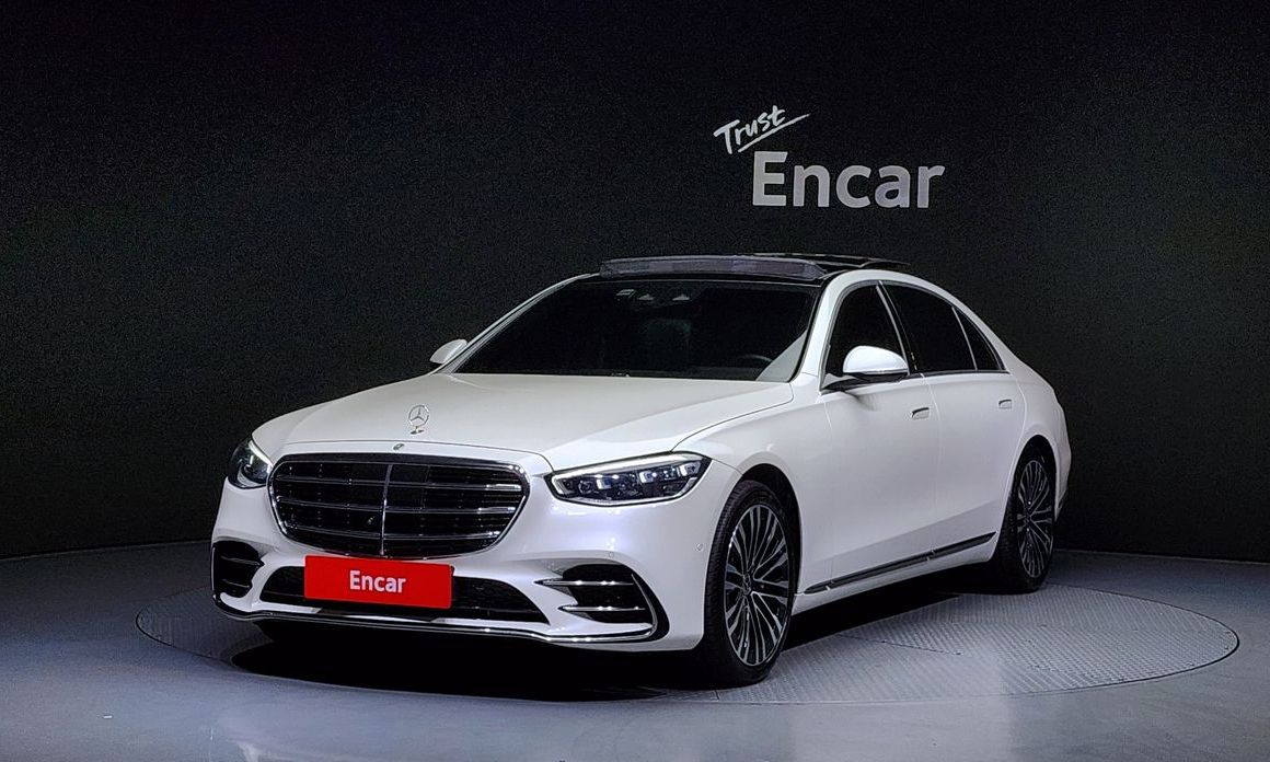 Mercedes-Benz S-Class 2023