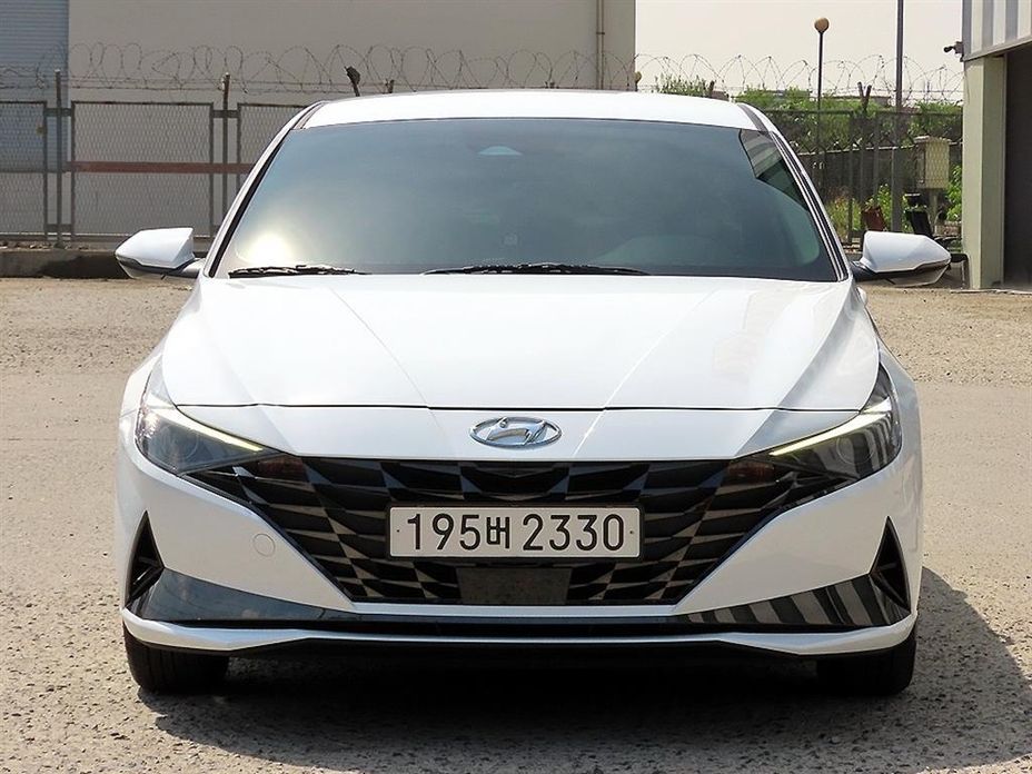 Hyundai AVANTE 2023