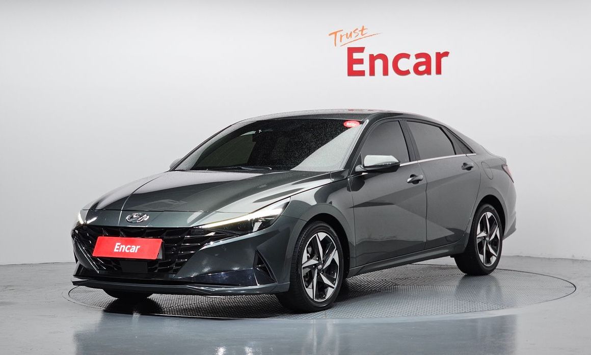 Hyundai AVANTE 2021