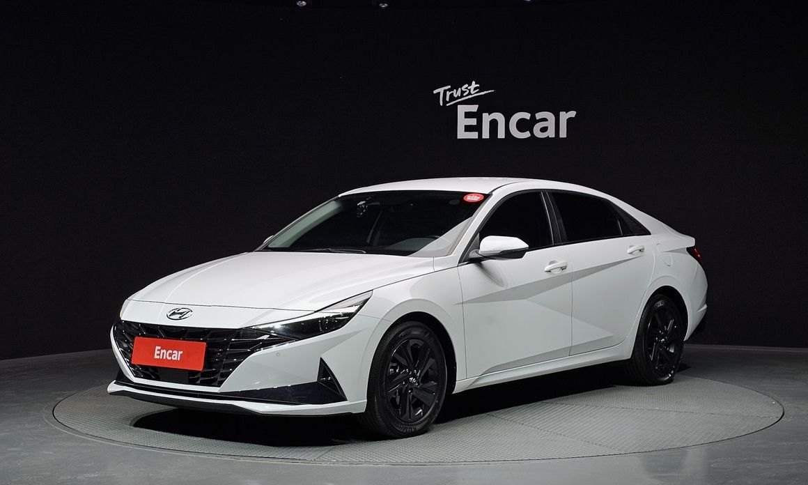 Hyundai AVANTE 2021