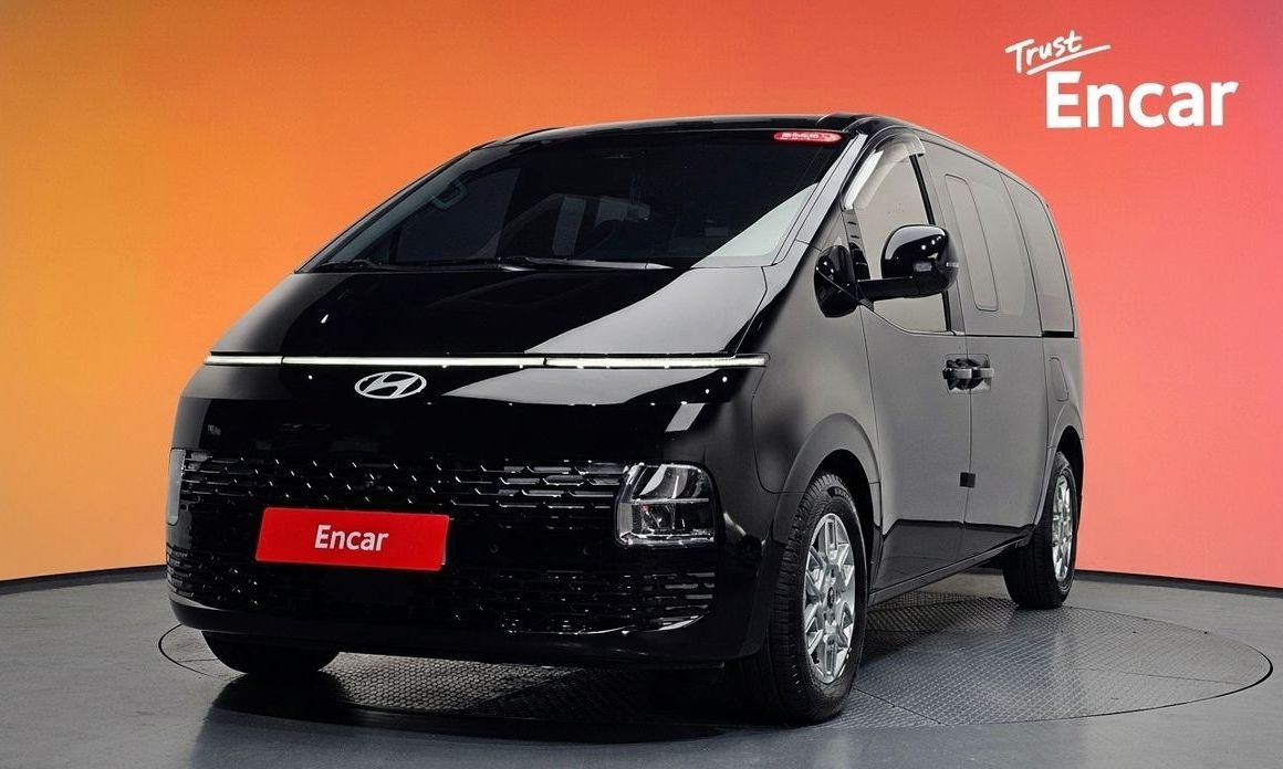 Hyundai Staria 2025