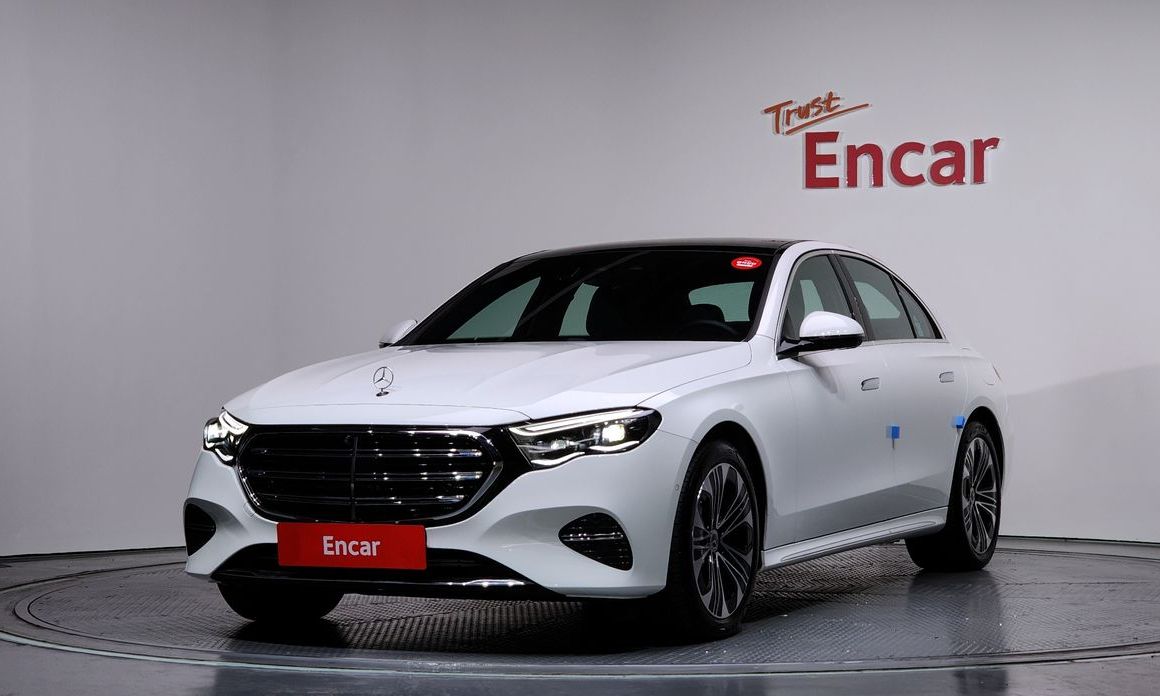 Mercedes-Benz E-Class 2025