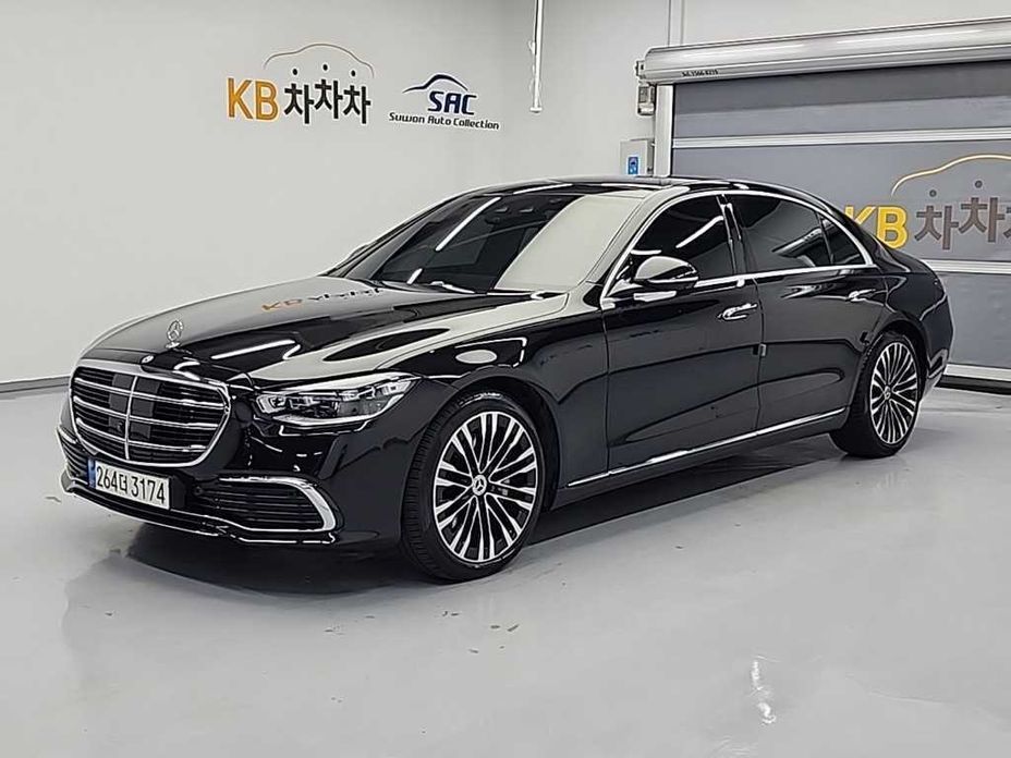 Mercedes-Benz S-Class 2023