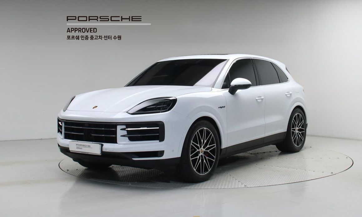 Porsche Cayenne 2025