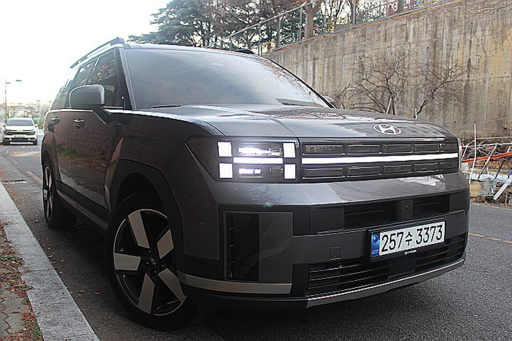 Hyundai Santafe 2025