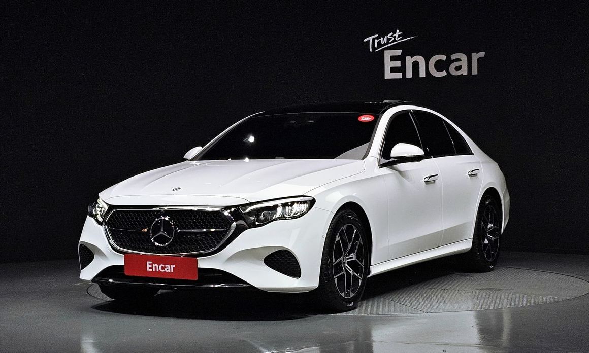 Mercedes-Benz E-Class 2026