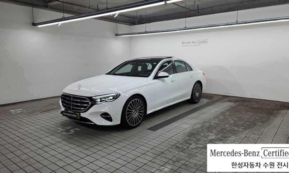 Mercedes-Benz E-Class 2025