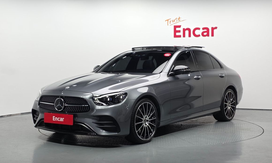 Mercedes-Benz E-Class 2023