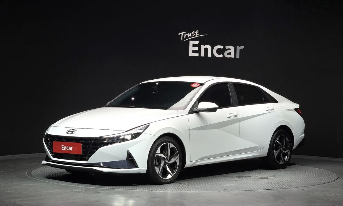 Hyundai AVANTE 2021