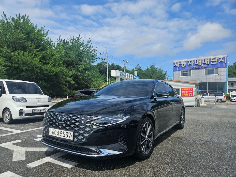 Hyundai Grandeur 2020