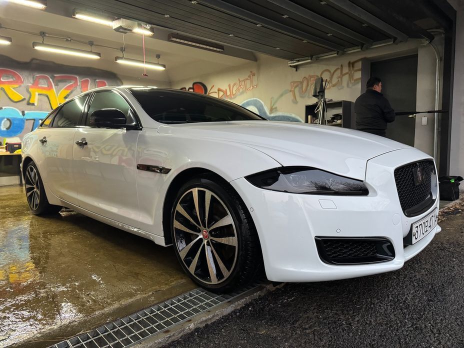Jaguar XJ 2019