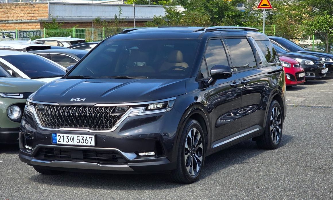 Kia Canival 2023