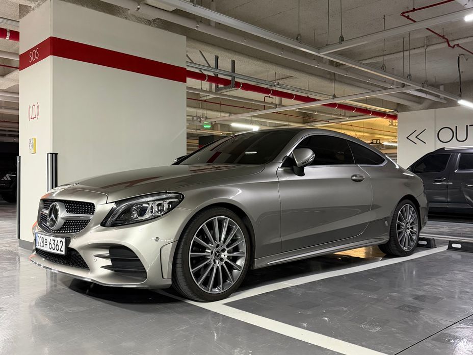 Mercedes-Benz C-Class 2023