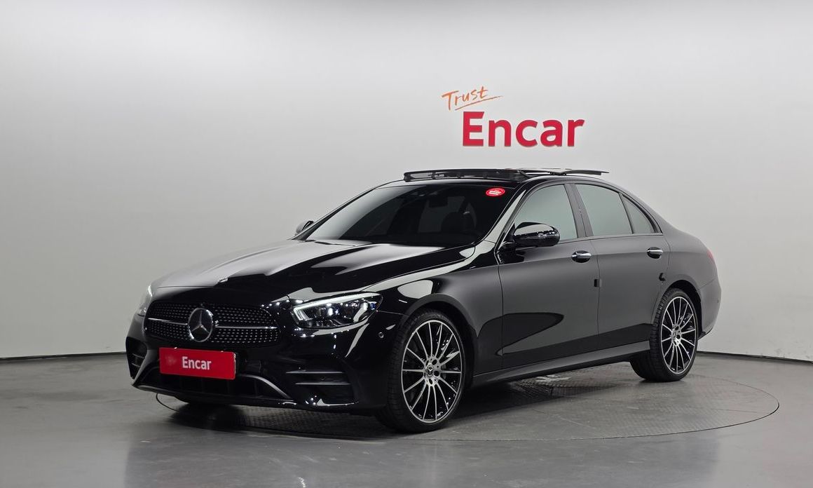 Mercedes-Benz E-Class 2023