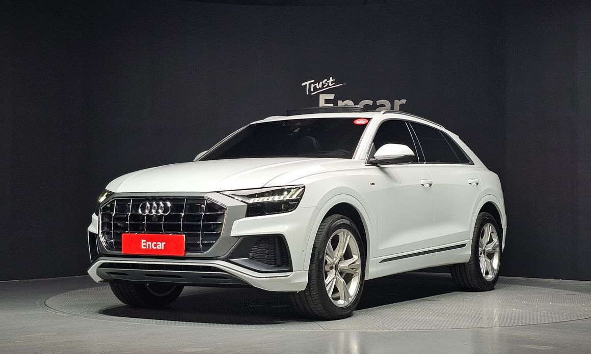 Audi Q8 2023