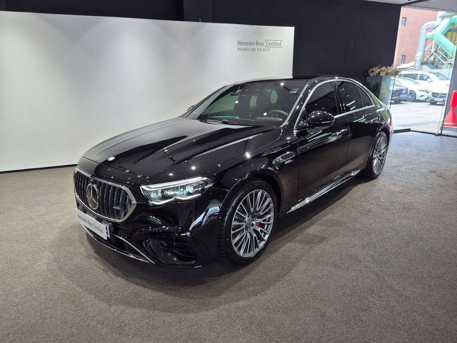 Mercedes-Benz E-Class 2025