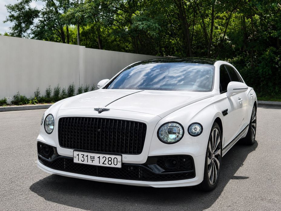Bentley Flying Spur 2022