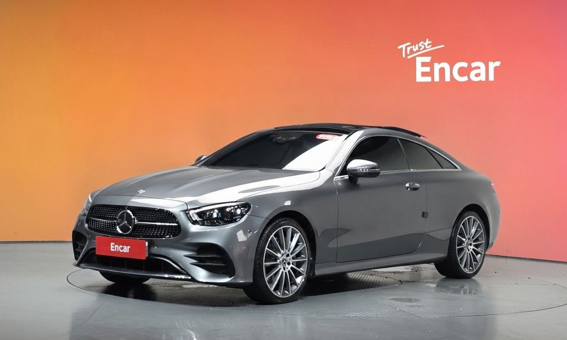 Mercedes-Benz E-Class 2021