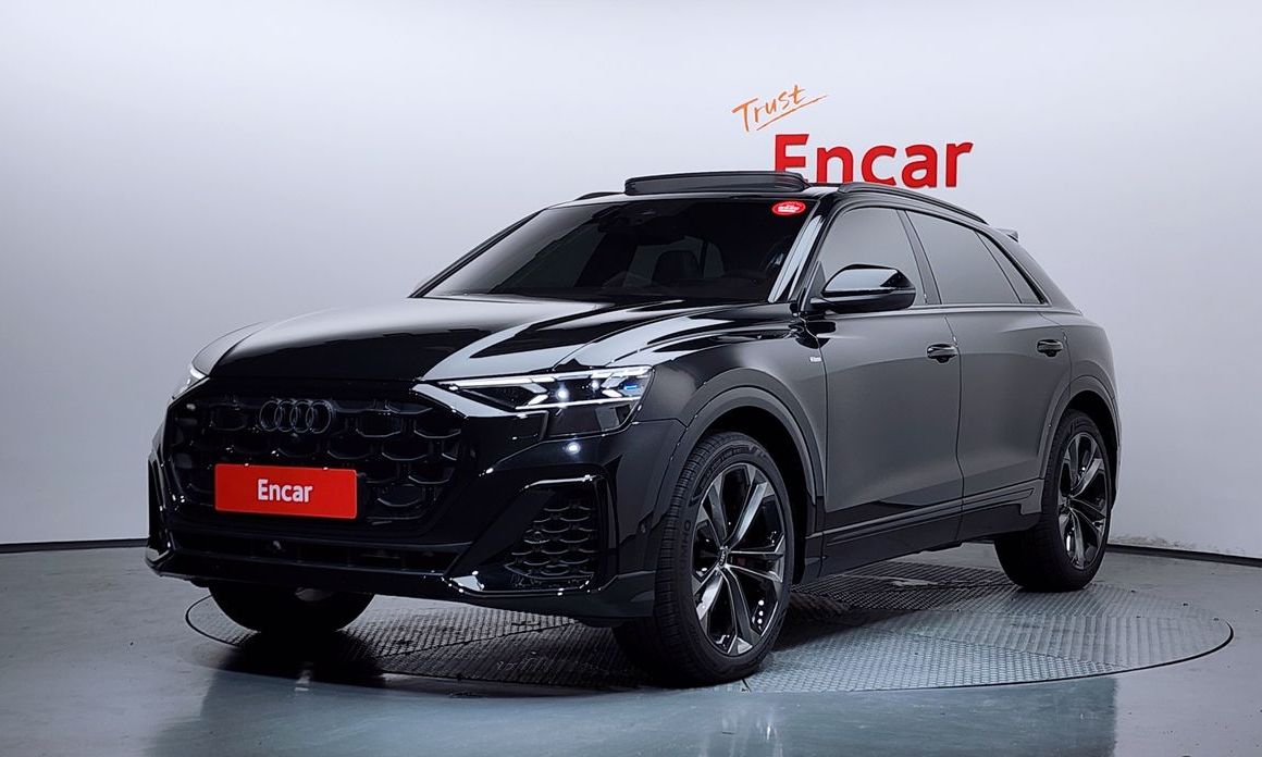 Audi Q8 2025