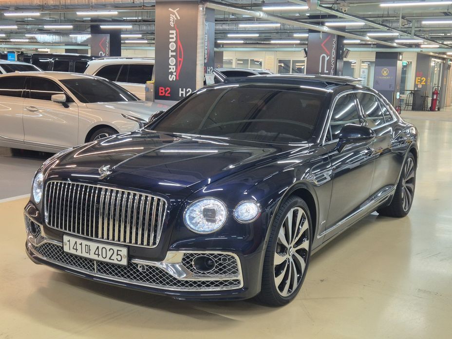 Bentley Flying Spur 2023