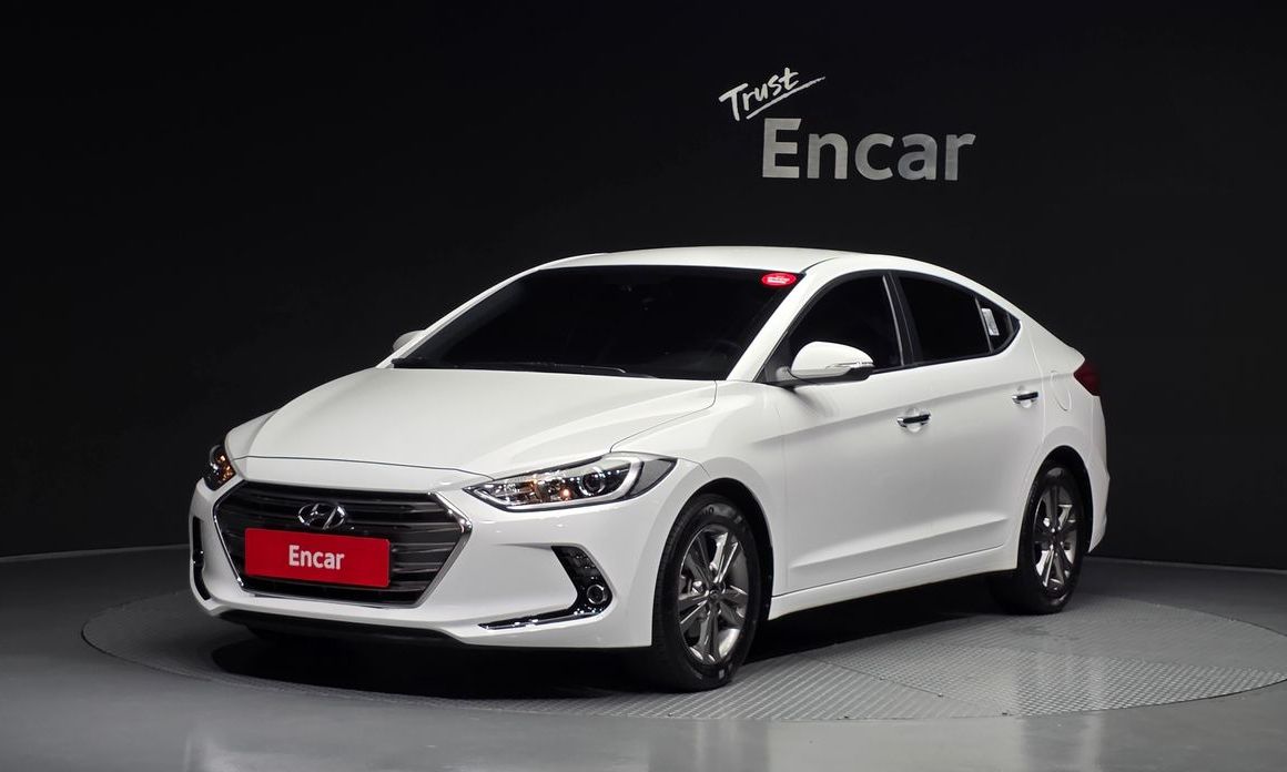 Hyundai AVANTE 2016