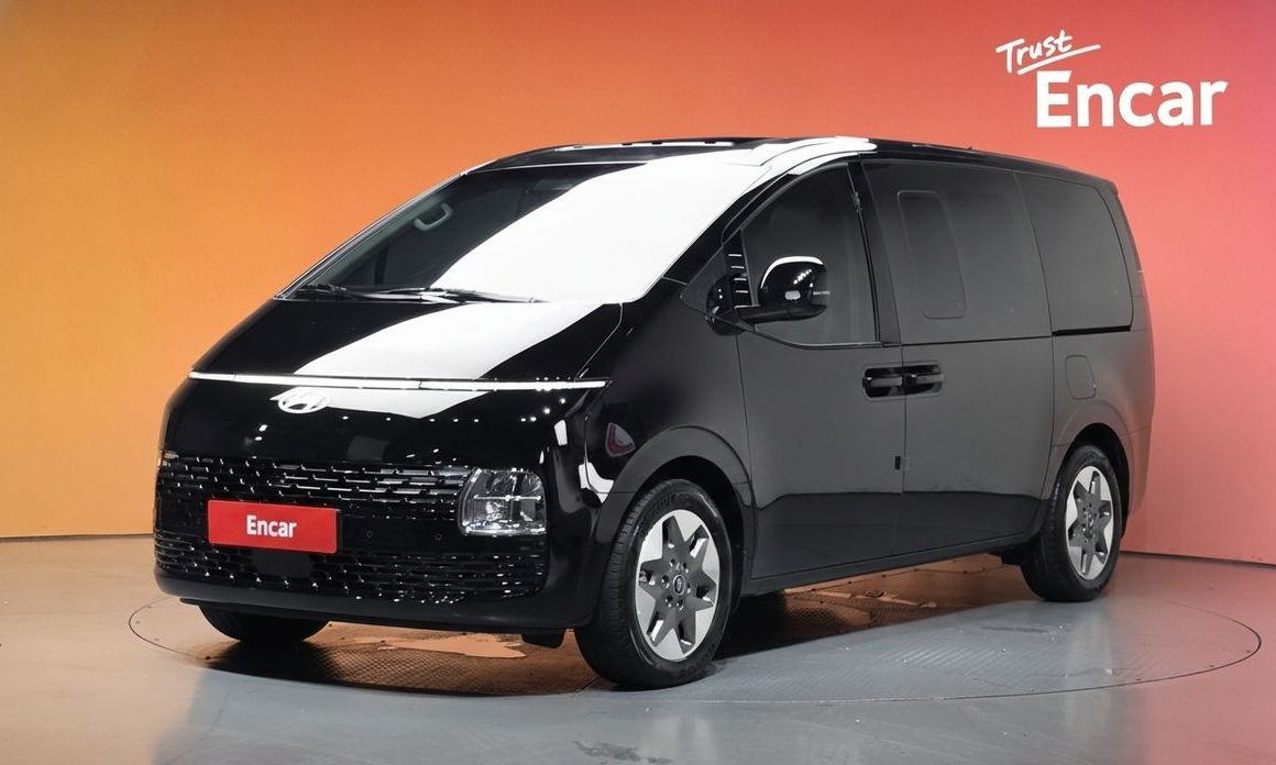 Hyundai Staria 2025